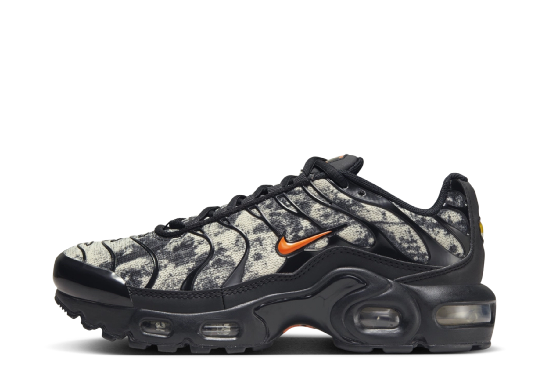 Nike Air Max Plus GS 'Camouflage' - Nike Air Max Plus (2023) Black/Orange sneaker – authenticated on KLEKT