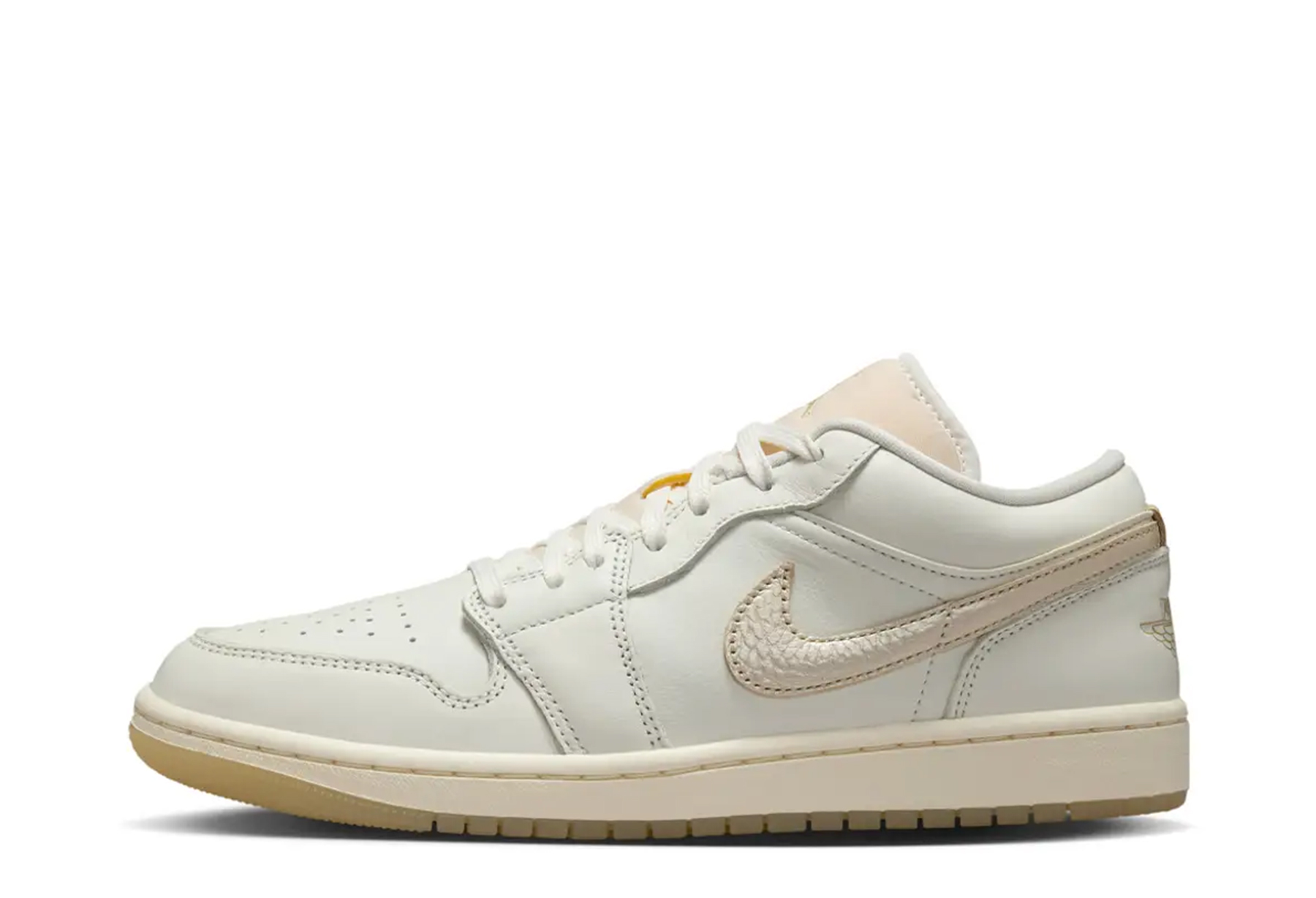 Air Jordan 1 Low SE WMNS 'Metallic Team Gold' (2025) BEIGE sneaker – authenticated on KLEKT