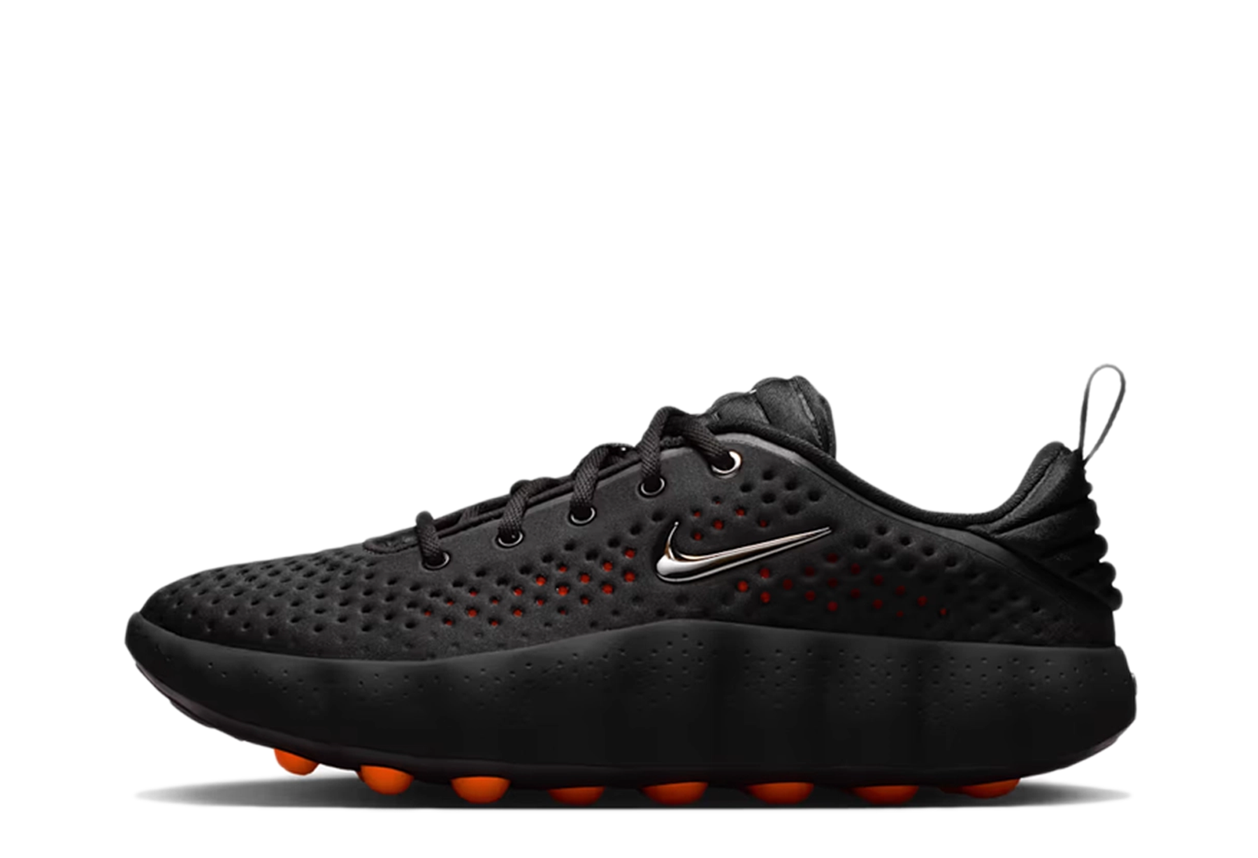 Nike Mind 002 WMNS 'Black & Hyper Crimson' (2026) Black/Hyper Crimson/Hyper Crimson/Chrome sneaker – authenticated on KLEKT