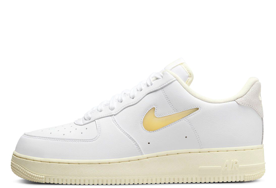 Nike Air Force 1 Jelly Swoosh Light Bone (2022) Light Bone / Pale Vanilla sneaker – authenticated on KLEKT
