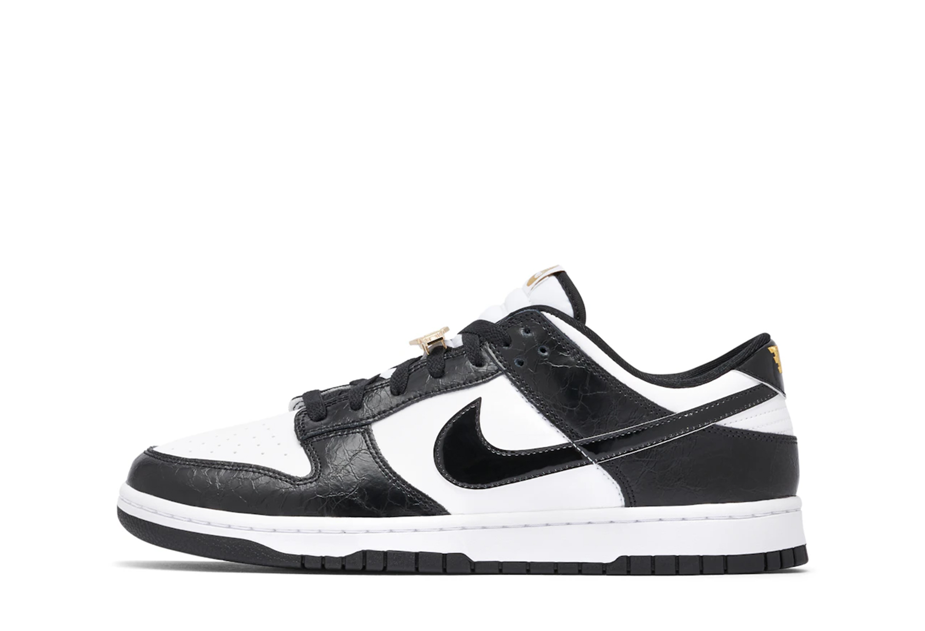 Nike Dunk Low 'World Champ' (2022) sneaker – authenticated on KLEKT