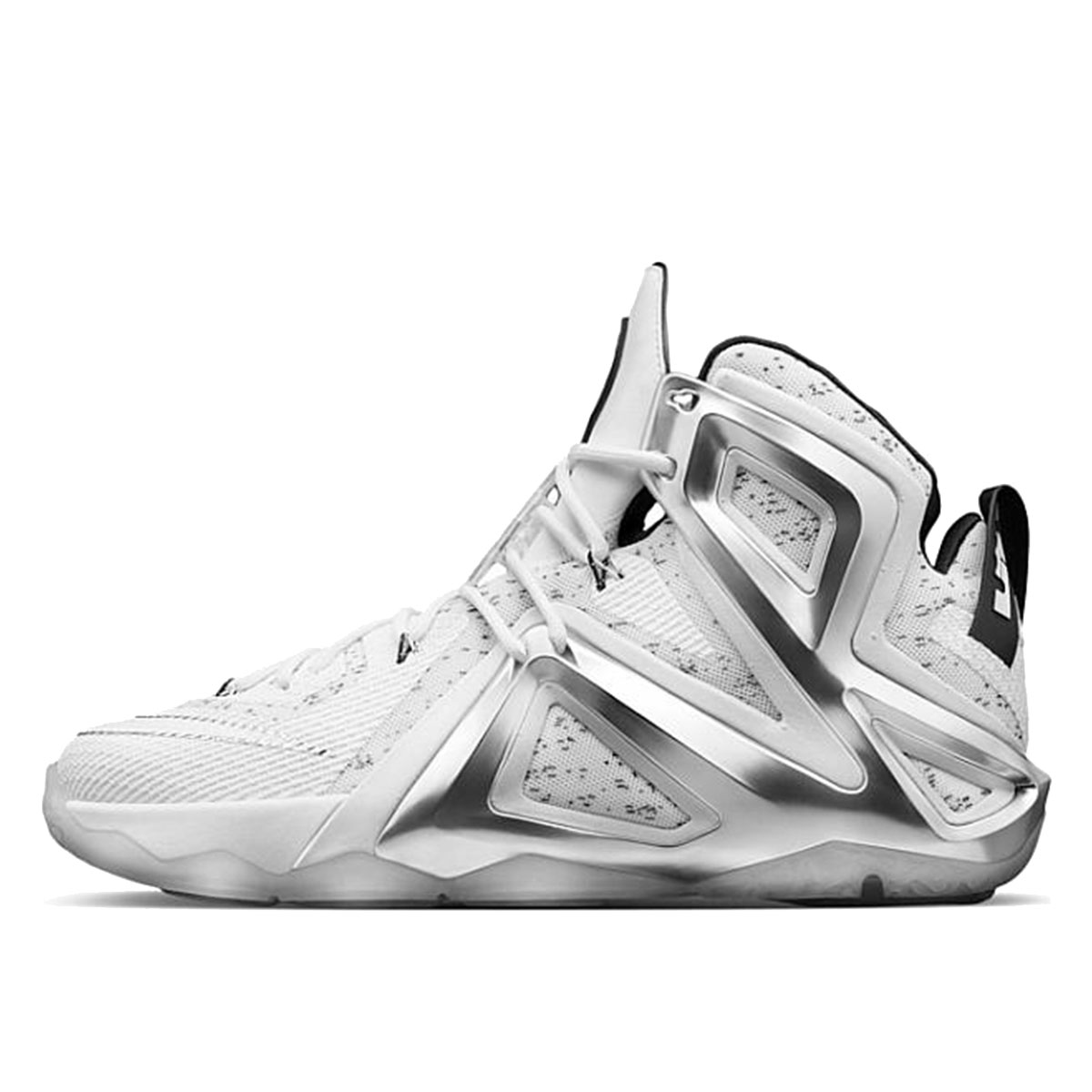 Nike x Pigalle LeBron 12 Elite 'SP' sneaker – authenticated on KLEKT