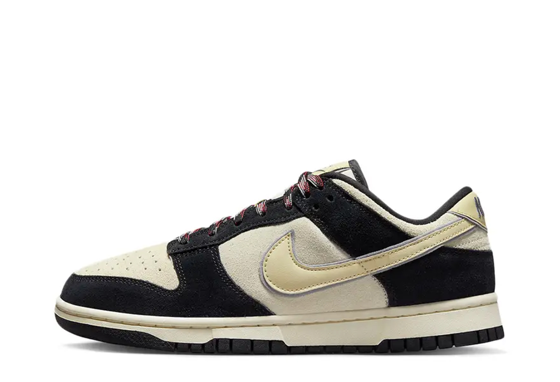Nike Dunk Low WMNS Black Suede (2023) BLACK SUEDE sneaker – authenticated on KLEKT