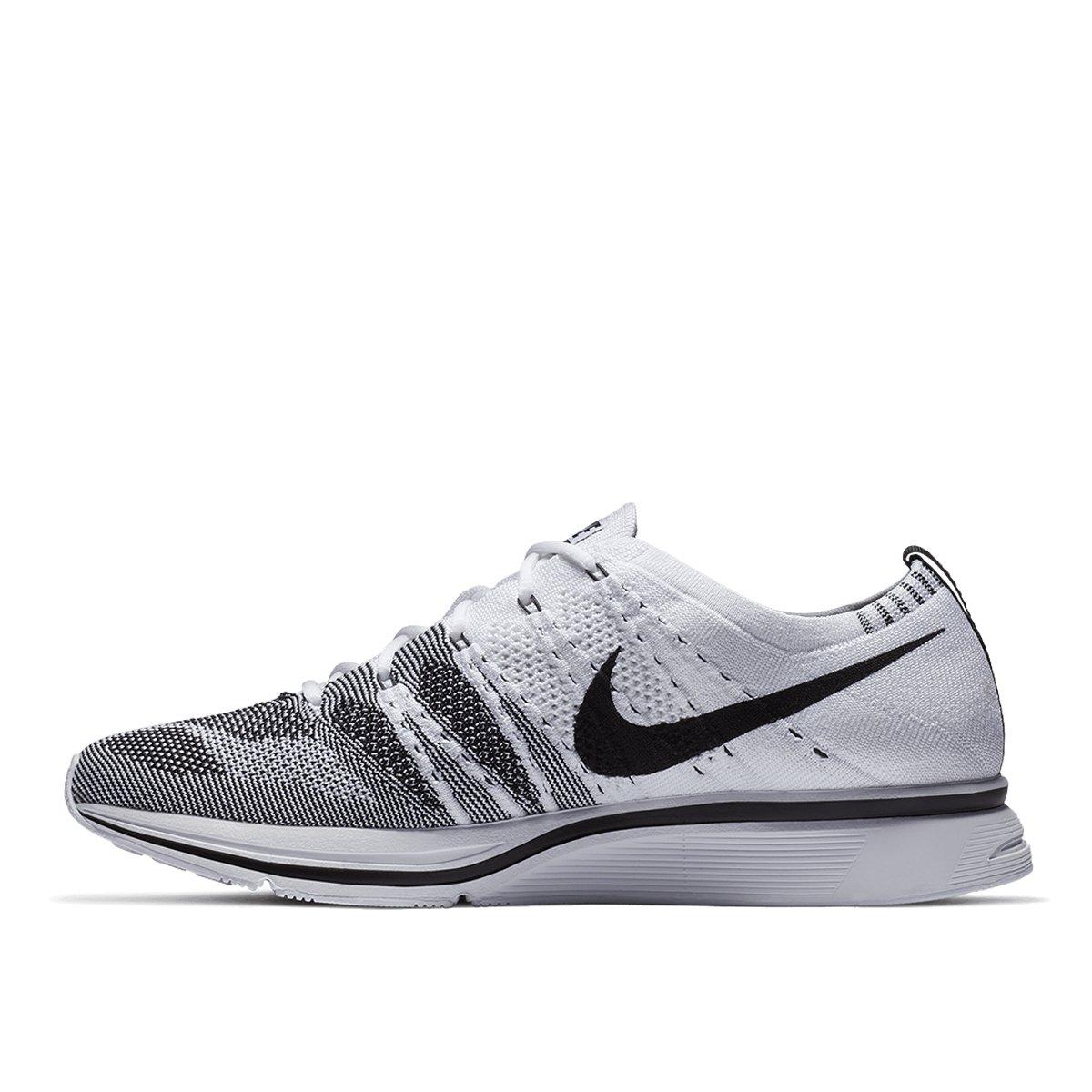 Nike Flyknit Trainer White Black (2017) sneaker – authenticated on KLEKT