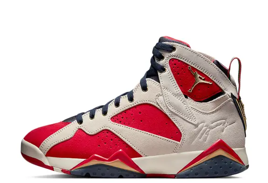Air Jordan x Trophy Room 7 Red Beige (2022) Obsidian/Dark Obsidian-True Red-Metallic Gold sneaker – authenticated on KLEKT
