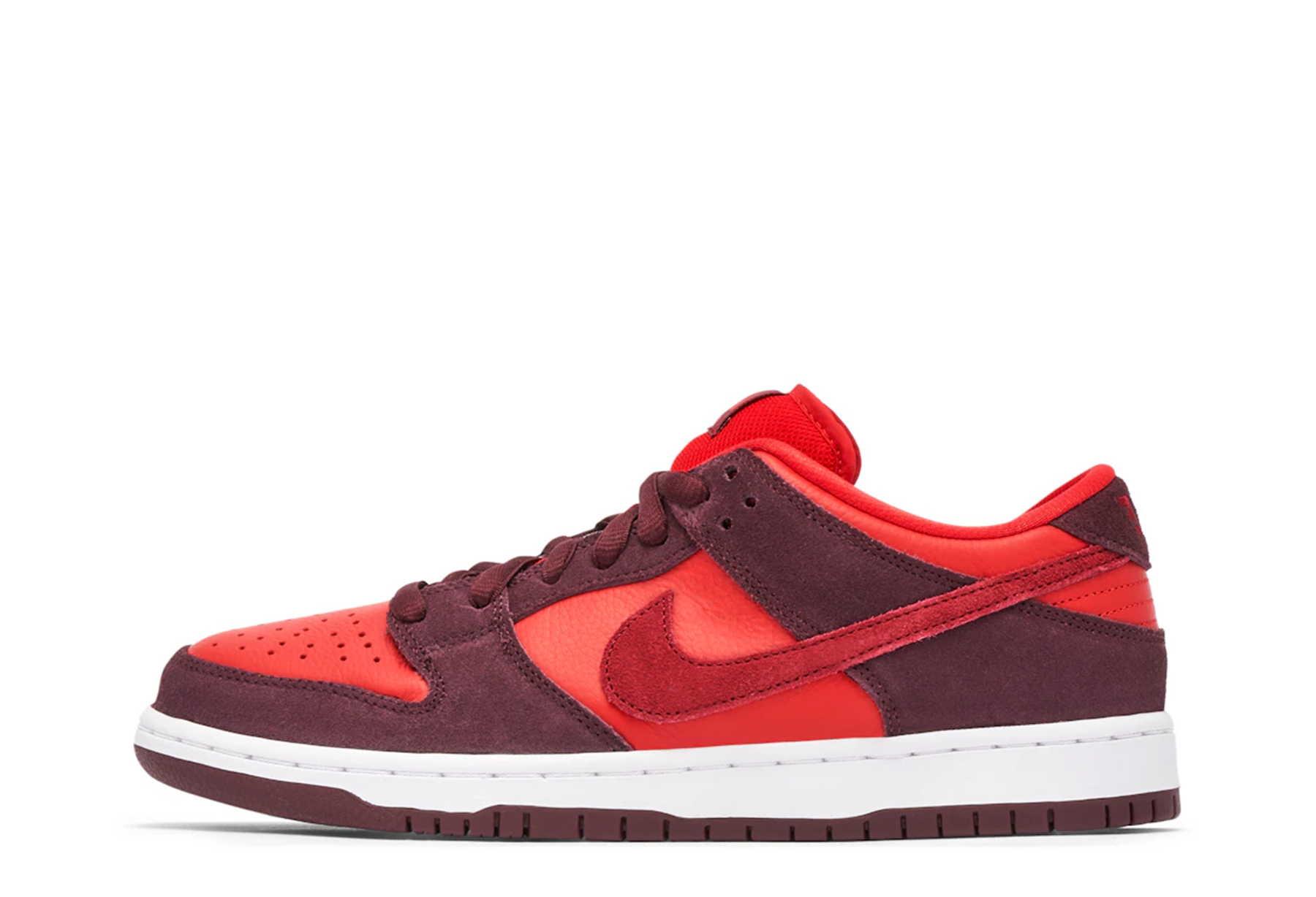 Nike SB Dunk Low 'Cherry' (2022) University Red/Burgundy Crush sneaker – authenticated on KLEKT