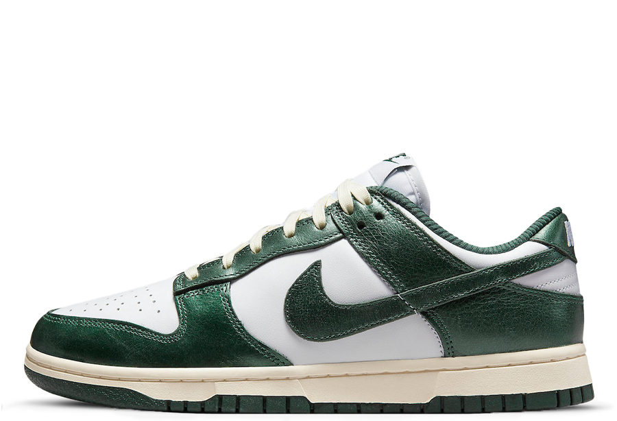Nike Dunk Low WMNS 'Vintage Green' green/white sneaker – authenticated on KLEKT