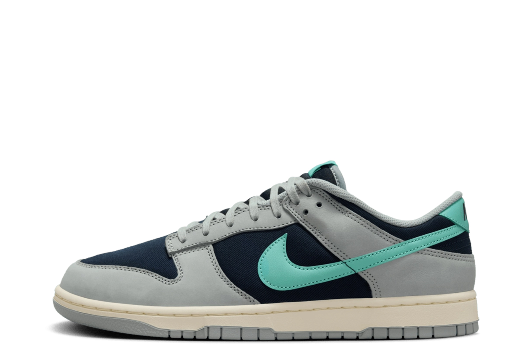 Nike Dunk Low PRM 'Obisidian & Green Frost' (2024) Light Pumice/Green Frost/Dark Obsidian sneaker – authenticated on KLEKT