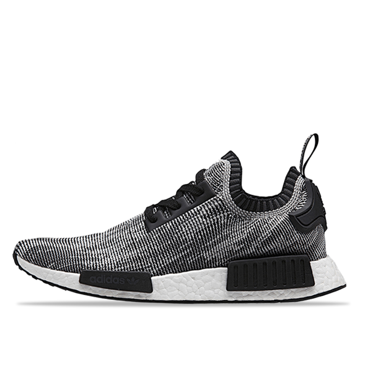 adidas nmd r1 primeknit oreo
