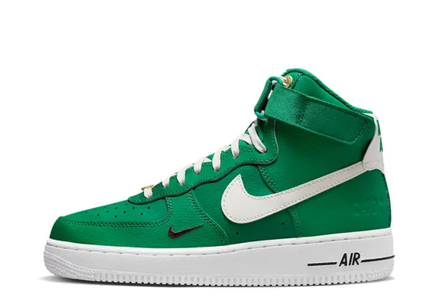 Nike Air Force 1 High Green White (2022) MALACHITE/BROWN BASALT/SAIL/METALLIC GOLD sneaker – authenticated on KLEKT