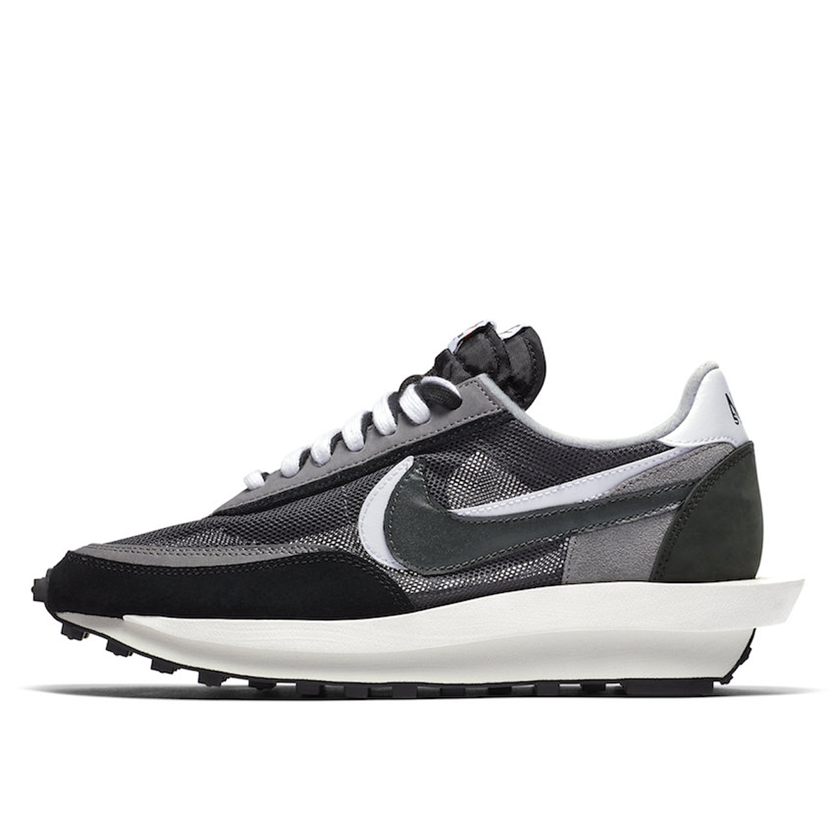 Nike x Sacai LDV LDWaffle Black (2019) sneaker – authenticated on KLEKT