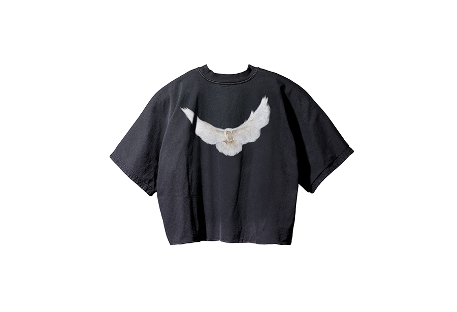 Yeezy x Gap Dove No Seam Tee (SS22) BLACK sneaker – authenticated on KLEKT