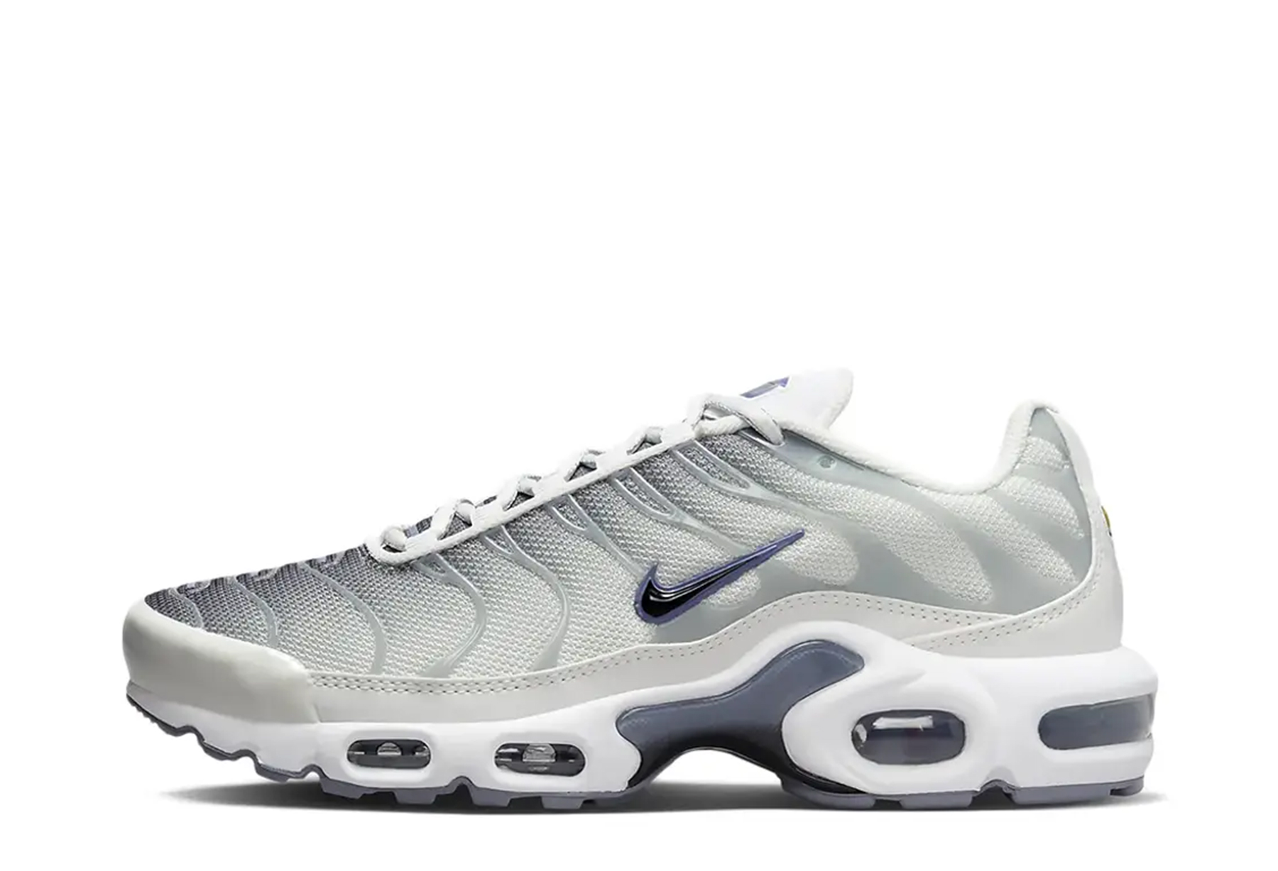 nike air max plus sail