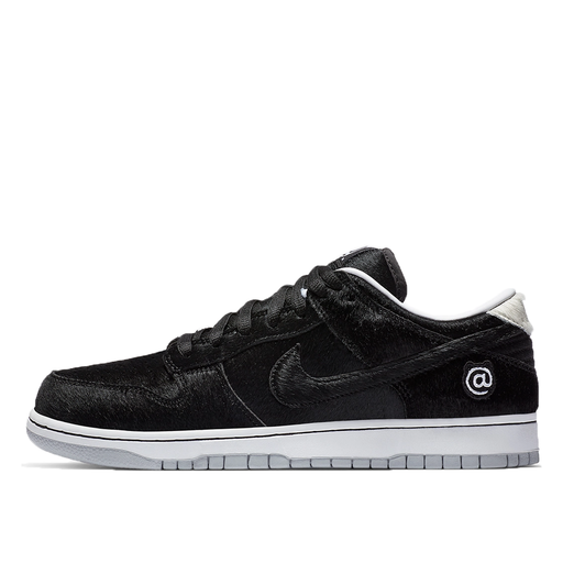 Nike SB x Medicom Toy Dunk Low 'BE@RBRICK' (2020)