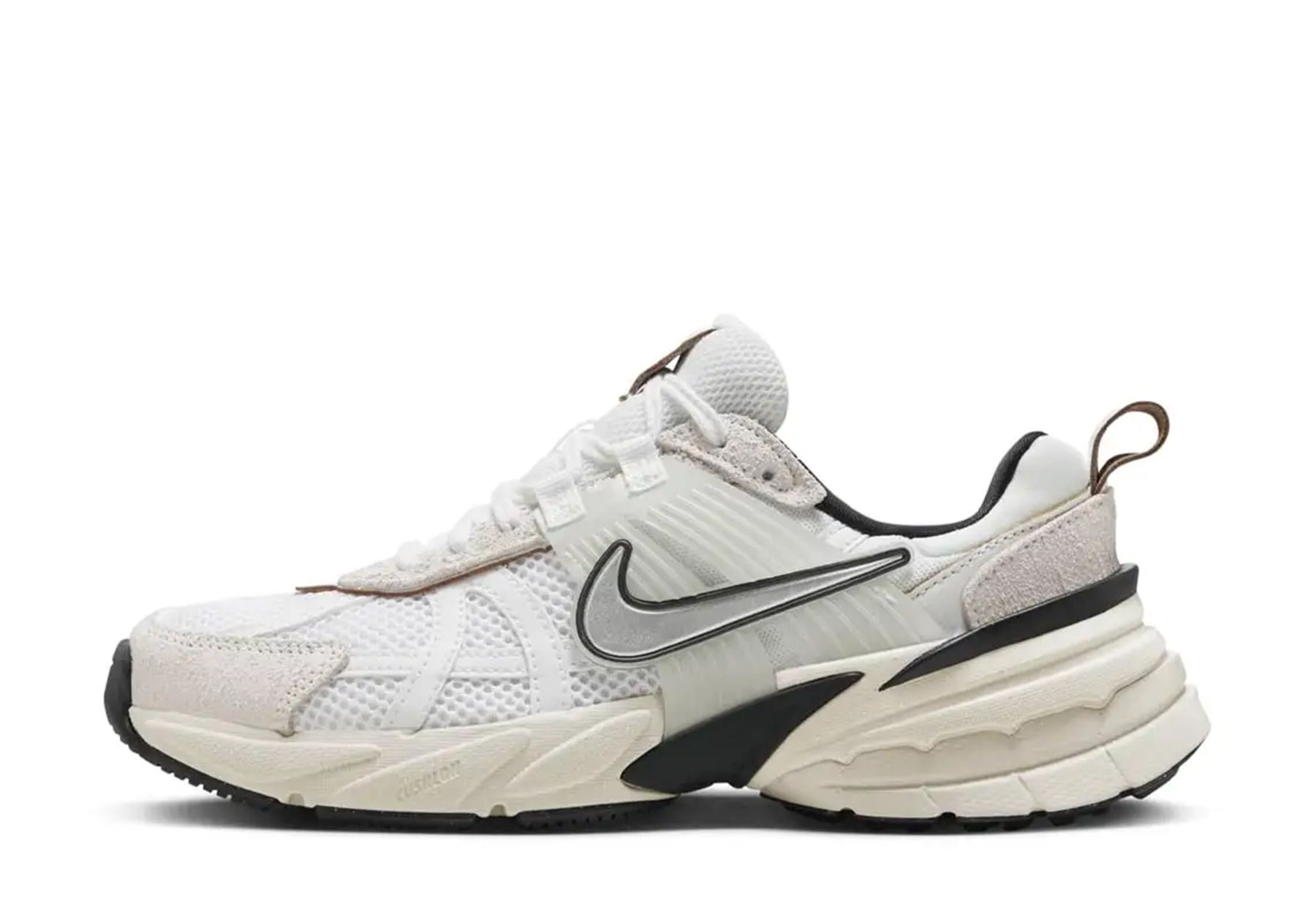 Nike V2K Run 'White Light Orewood Brown' (2024) WHITE/LIGHT OREWOOD/BROWN sneaker – authenticated on KLEKT