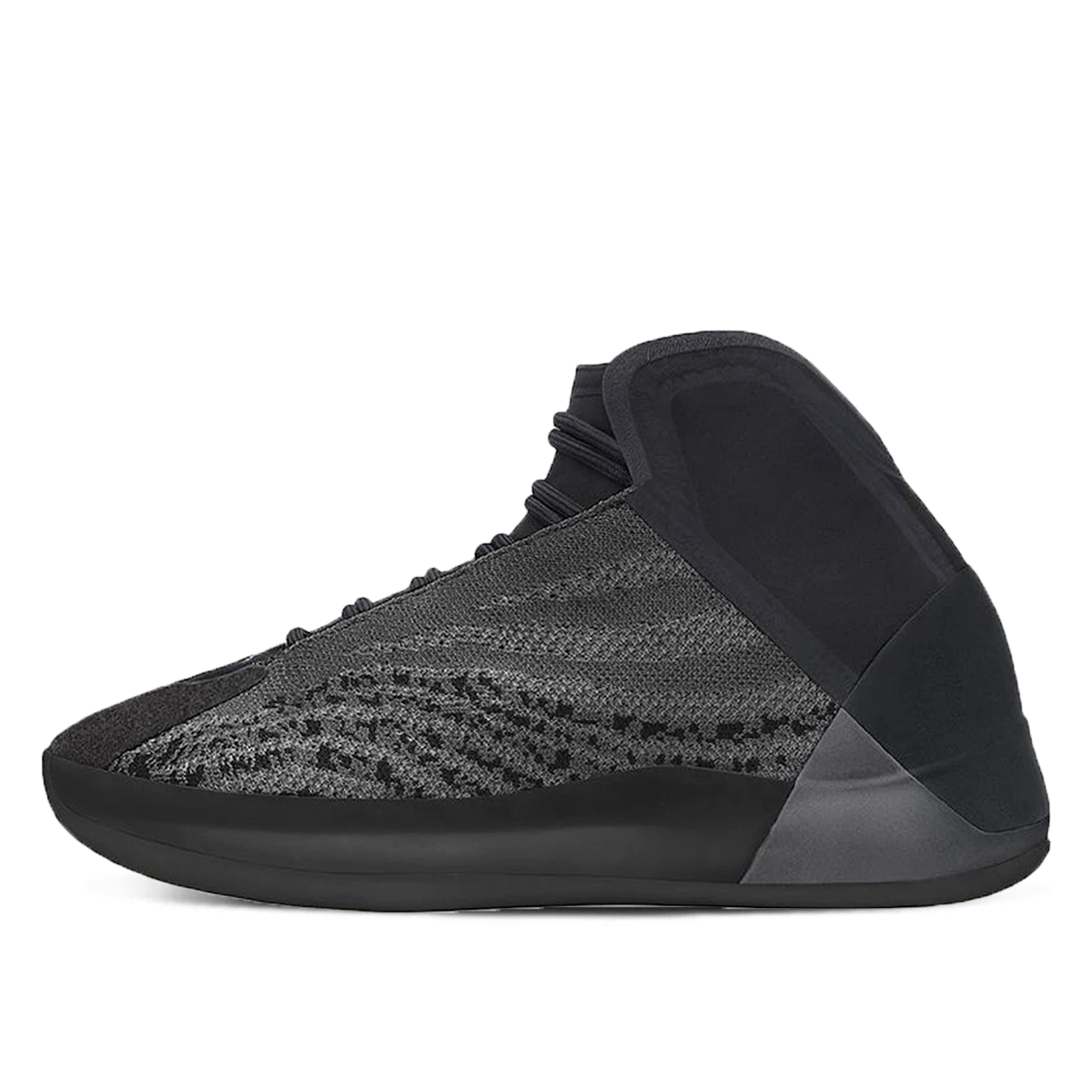 Yeezy QNTM Onyx (2021) ONYX/ONYX/ONYX sneaker – authenticated on KLEKT