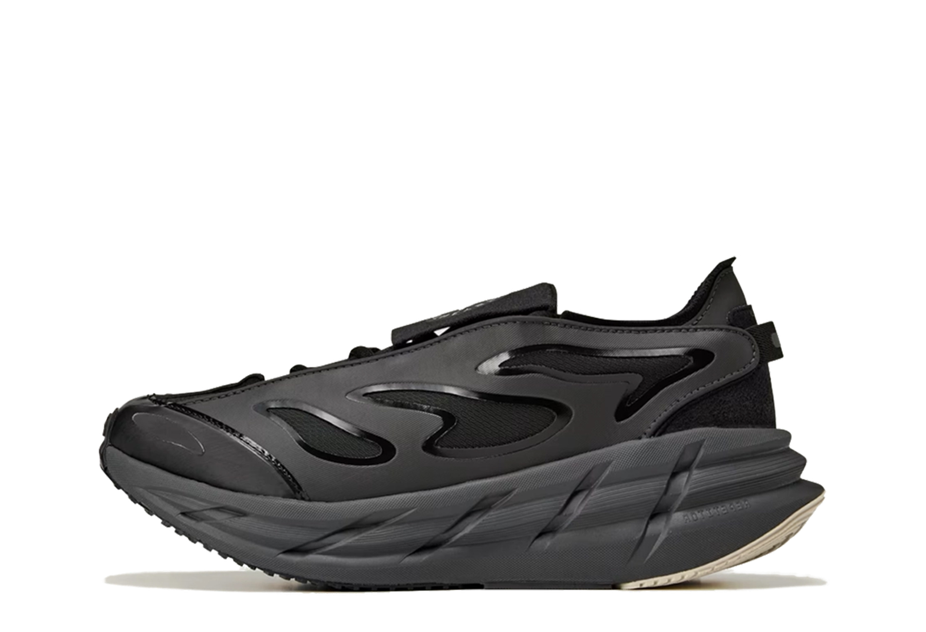 Adidas x Stella McCartney Adistar 'Core Black' (2025) Core Black/Utility Black/Almond Milk-Smc sneaker – authenticated on KLEKT