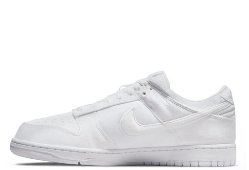 Dover Street Market x Dover Street Market Dunk Low Triple White (2022)