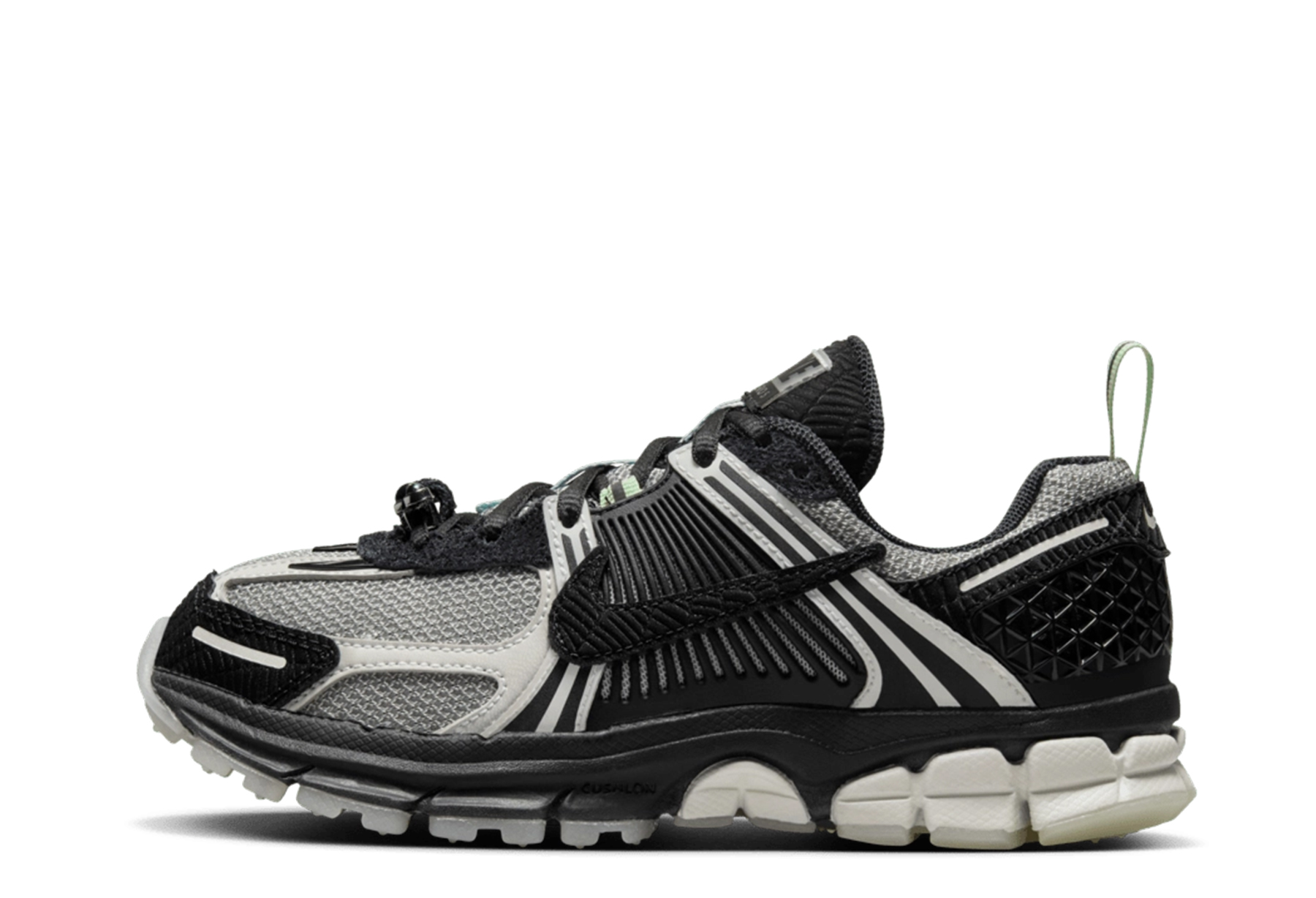 Nike Zoom Vomero 5 GS 'Halloween' (2024) Photon Dust/Black/Vapor Green/Black sneaker – authenticated on KLEKT