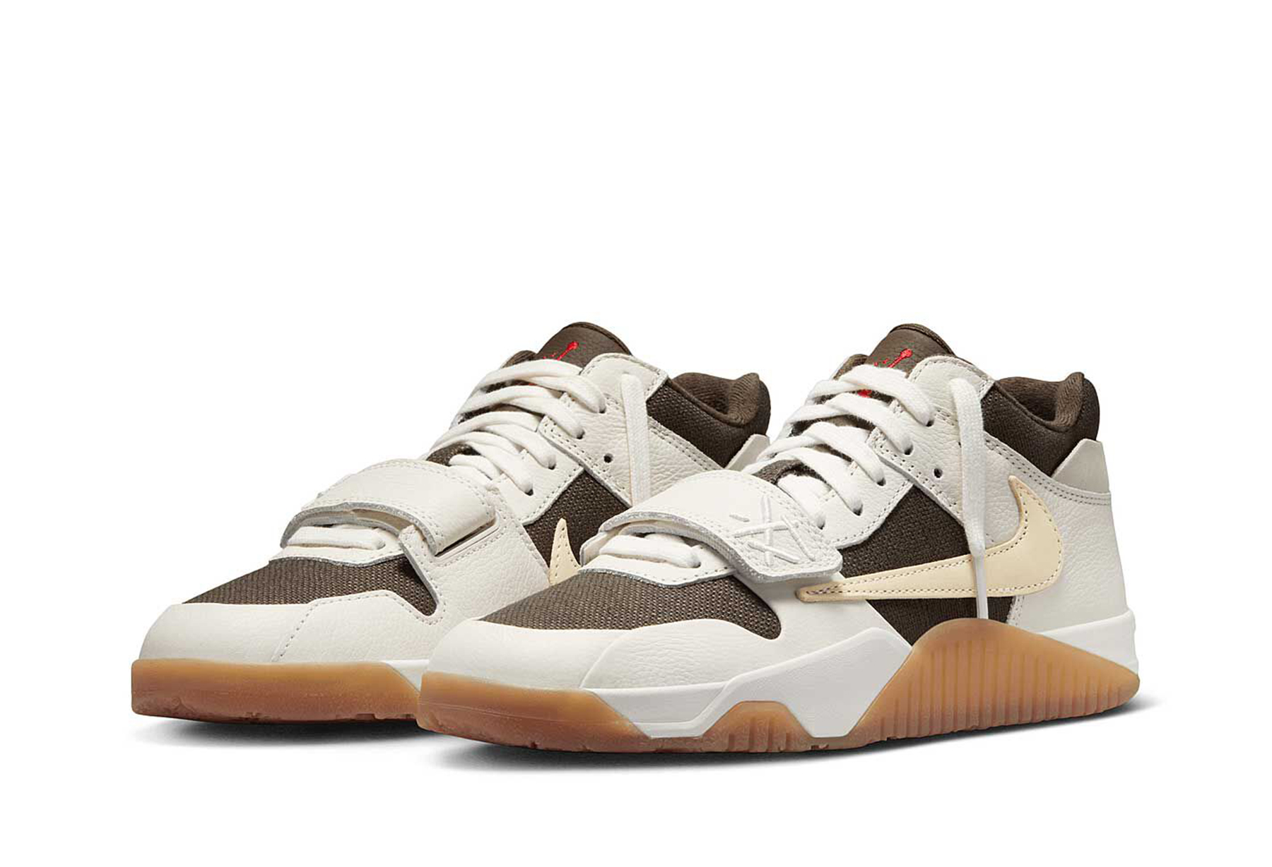 Air Jordan x Travis Scott Jumpman Jack TR 'Sail' (2024)  SAIL/MEDIUM OLIVE/MUSLIN/UNIVERSITY RED sneaker – authenticated on KLEKT