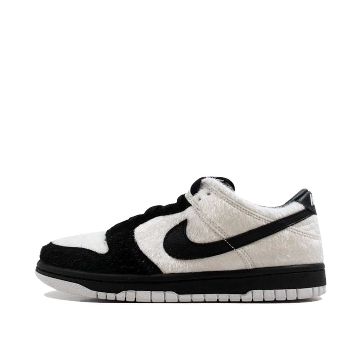 Nike Dunk Low PRM QS BG 'Panda' (GS) sneaker – authenticated on KLEKT