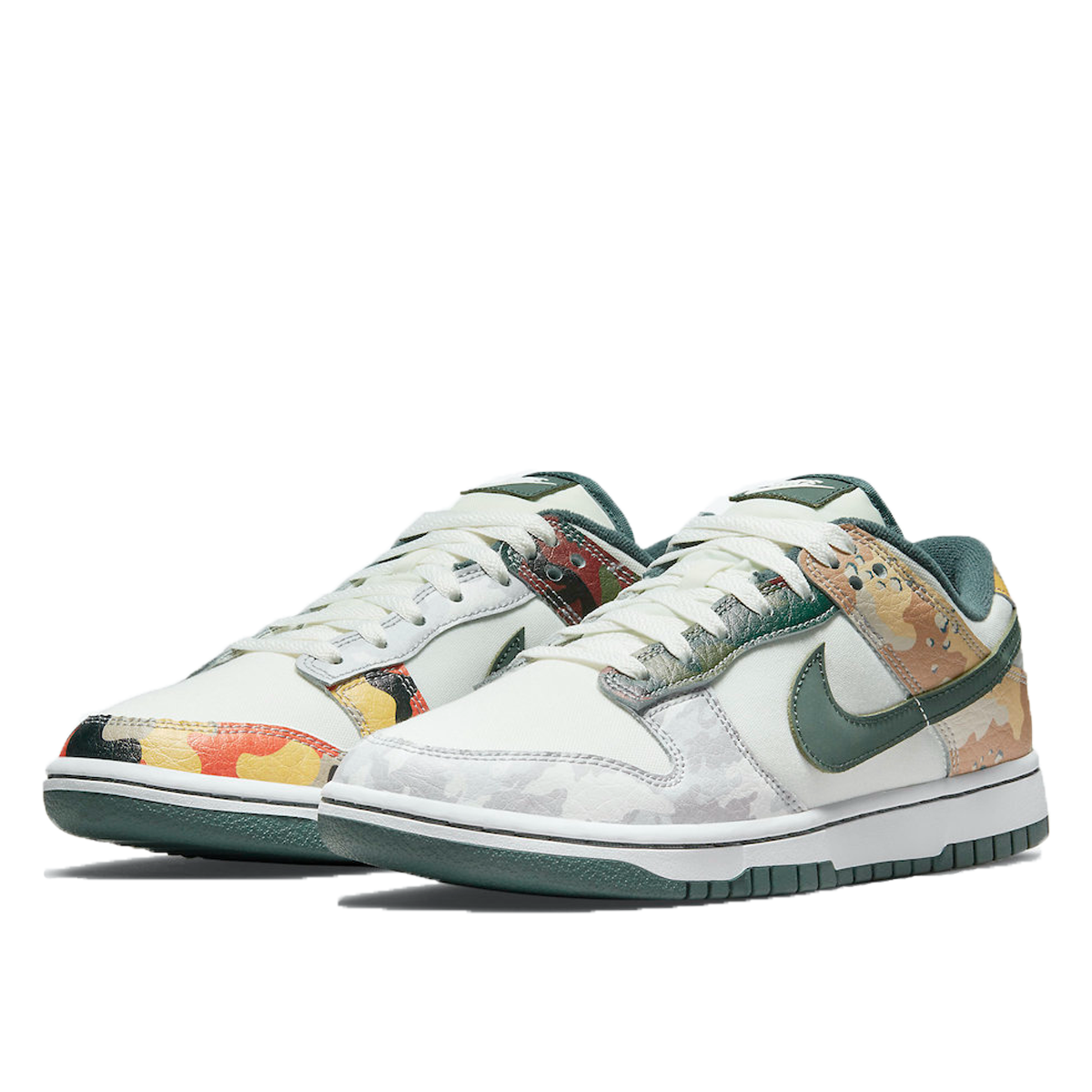 Nike Dunk Low SE 'Multi Camo' (2021) Sail/Vintage Green-Total Orange-White sneaker – authenticated on KLEKT