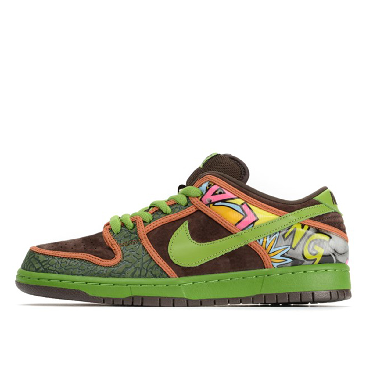 Nike SB Dunk Low 'De La Soul' (2015) sneaker – authenticated on KLEKT