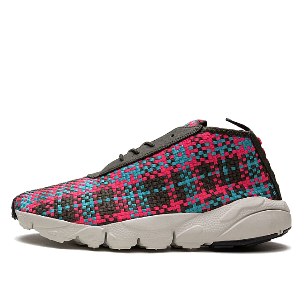 Nike Air Footscape Desert Chukka 'Cargo Khaki Hyper Jade' sneaker – authenticated on KLEKT