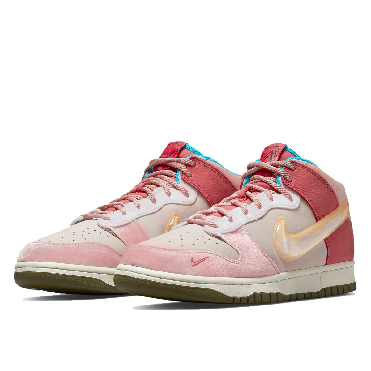 Nike x Social Status Free Lunch Dunk Mid Strawberry Milk (2021) LIGHT SOFT PINK/SHY PINK-TAN sneaker – authenticated on KLEKT