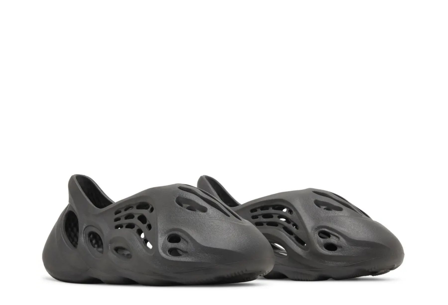Yeezy Foam Runner 'Onyx' Onyx sneaker – authenticated on KLEKT