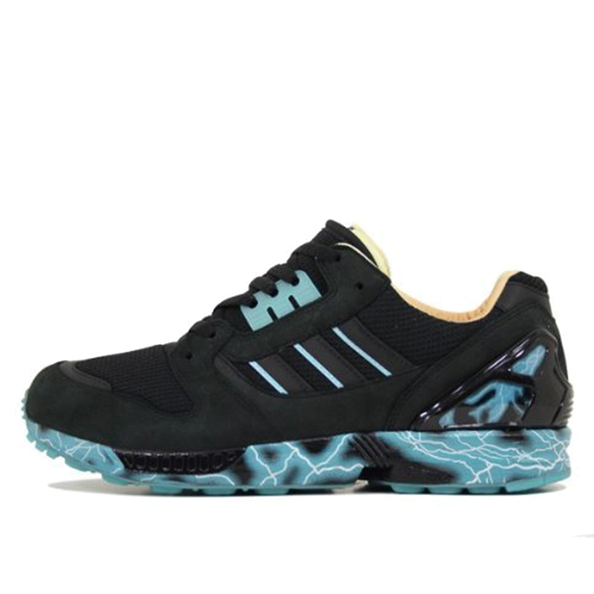 Adidas x Star Wars ZX 8000 'Emperor' CORE BLACK/ELECTRIC BLUE/CORE BLACK sneaker – authenticated on KLEKT