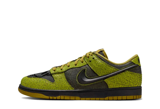Nike Dunk Low Halloween in Volt and black from 2024