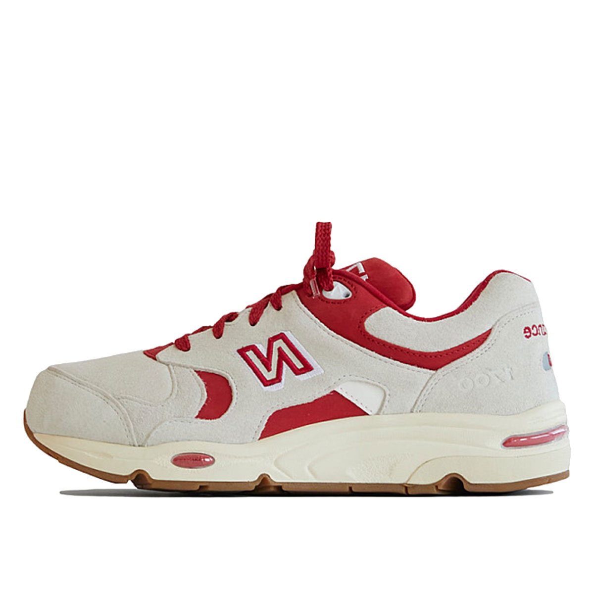 New Balance x Kith Toronto 1700 'Marshmallow' (2023) sneaker – authenticated on KLEKT