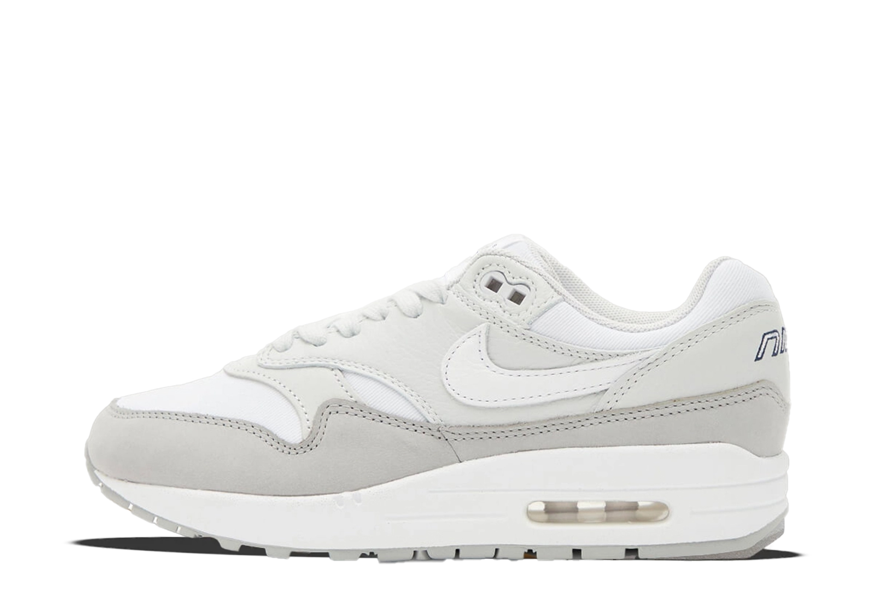 Nike Air Max 1 87 LX WMNS 'Light Smoke Grey' (2023) Photon Dust/White/Light Smoke Grey/Midnight Navy sneaker – authenticated on KLEKT