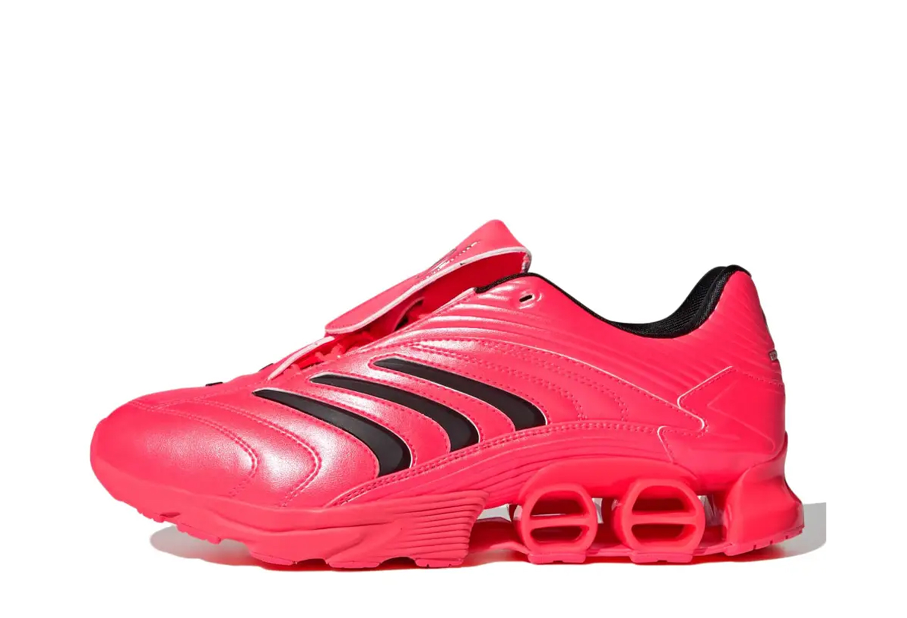 Adidas Predator Megaride 'Mercedes Turbo Black' (2025) PINK sneaker – authenticated on KLEKT