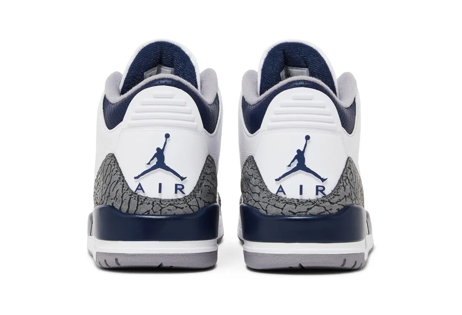 Air Jordan 3 Retro 'Midnight Navy' (2024) White/Midnight Navy/Cement Grey/Black sneaker – authenticated on KLEKT