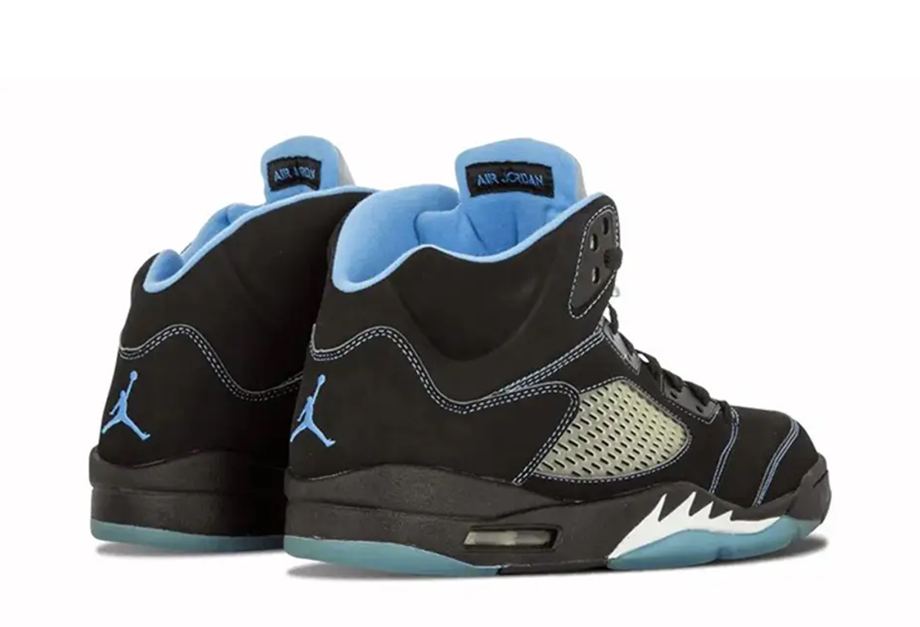 Air Jordan 5 'Black Carolina' (2026) BLACK sneaker – authenticated on KLEKT