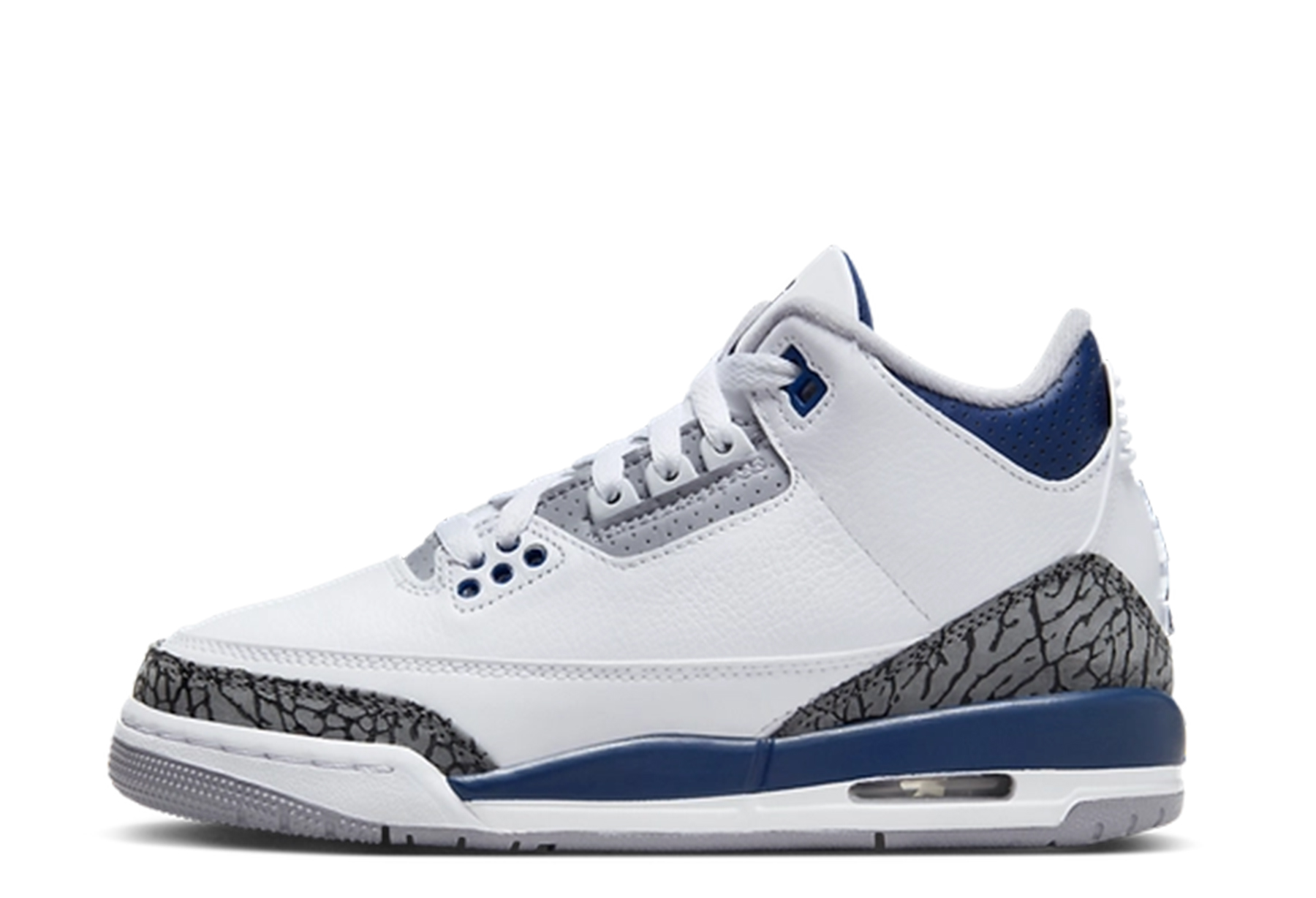 Air Jordan 3 Retro GS 'Midnight Navy' (2024) White/Midnight Navy/Cement Grey/Black sneaker – authenticated on KLEKT