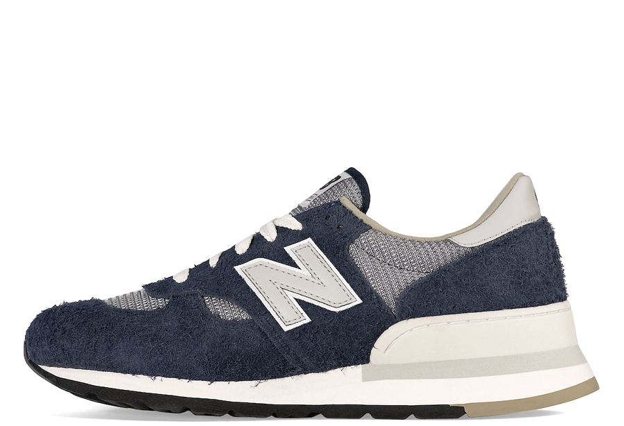 New Balance x Carhartt WIP 990v1 Sculpture Center (2022) Dark Navy/Pussywillow Gray sneaker – authenticated on KLEKT