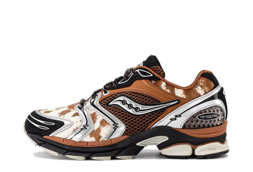 Saucony ProGrid Triumph 4 'Space Cowboy' (2026) – authenticated on KLEKT