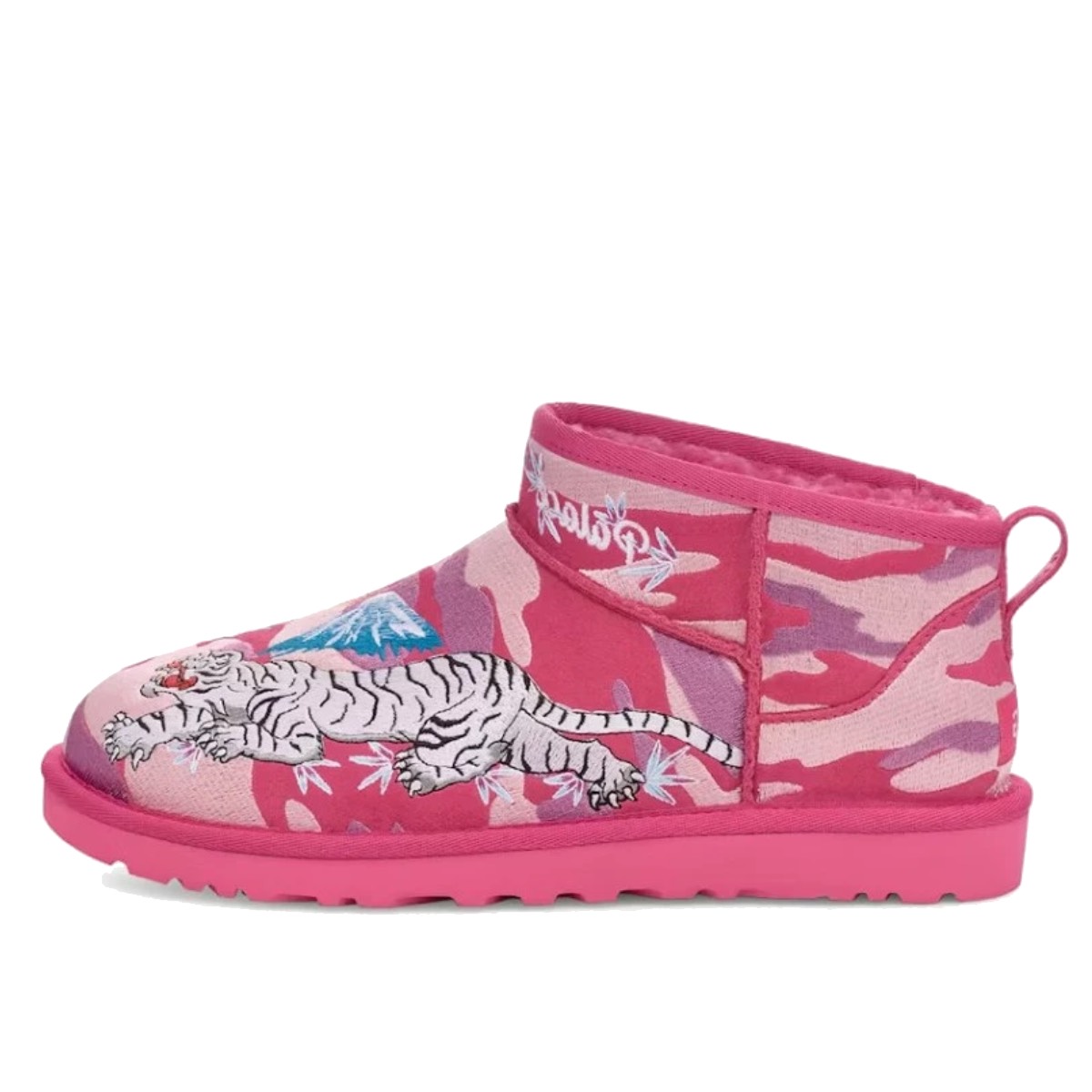 Ugg x Palace Classic Ultra Mini Boot 'Pink Camo' (2024) sneaker – authenticated on KLEKT