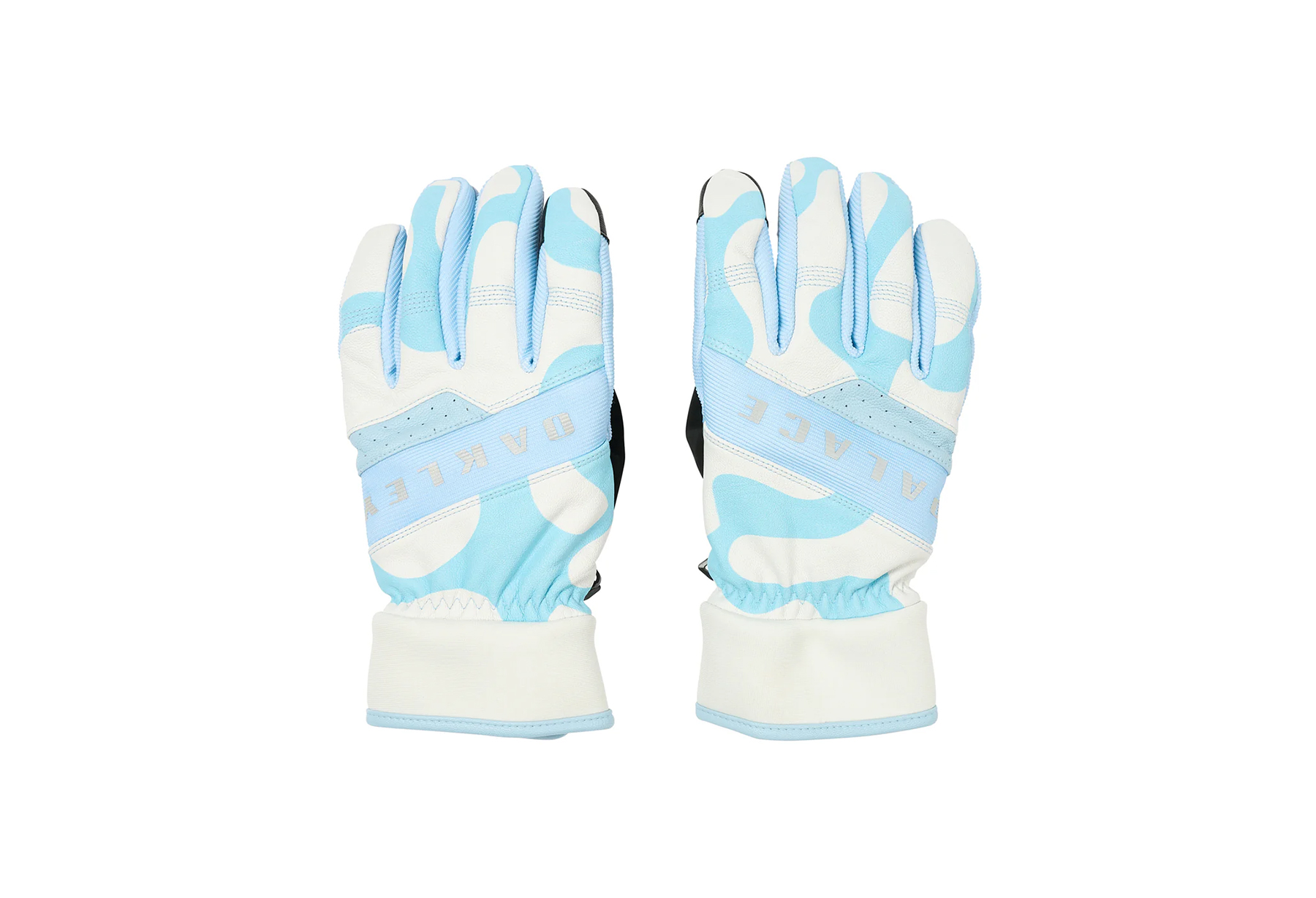 Palace x Oakley Snow Glove 'Cloud' (FW24) CLOUD sneaker – authenticated on KLEKT