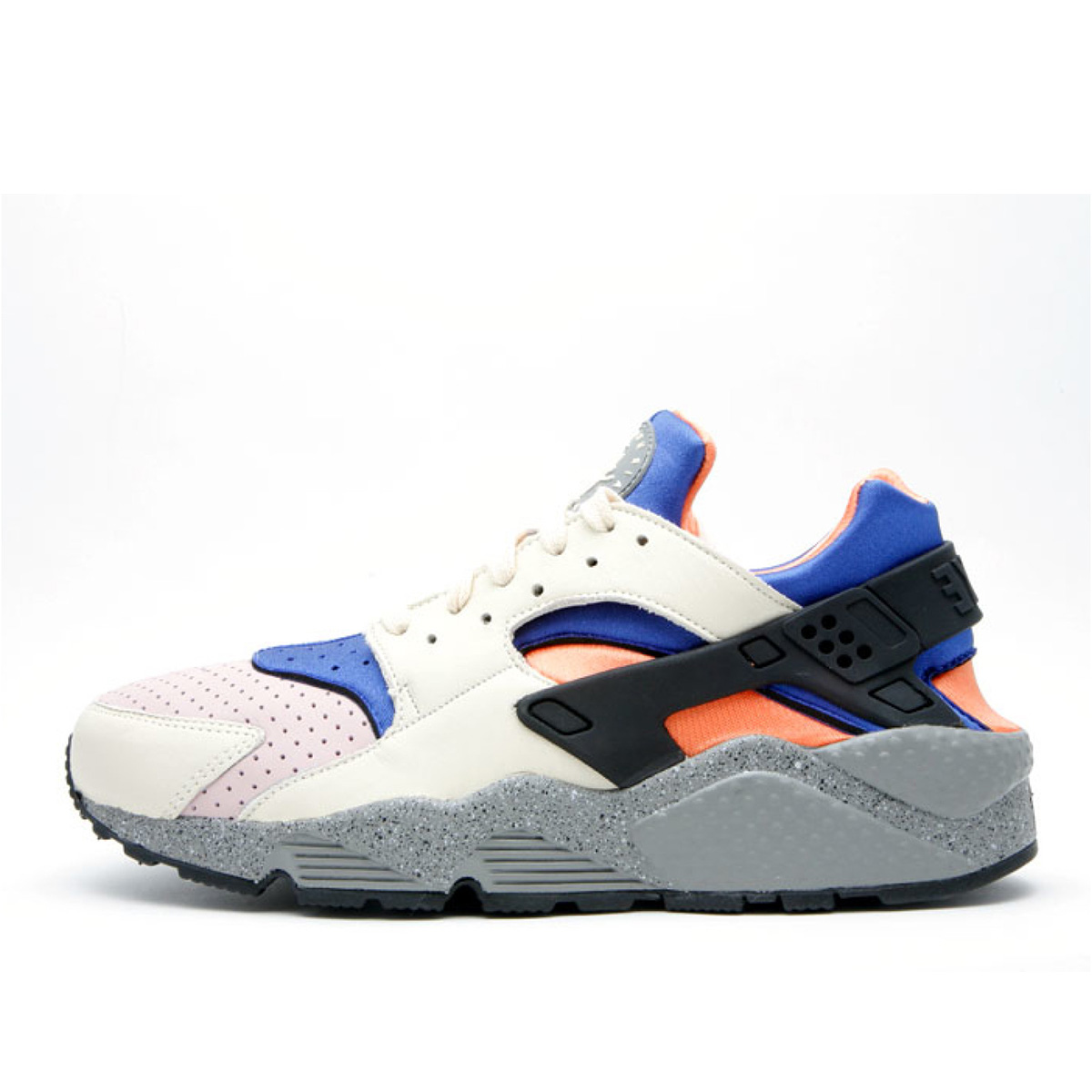 Nike Air Huarache "Mowabb" sneaker – authenticated on KLEKT