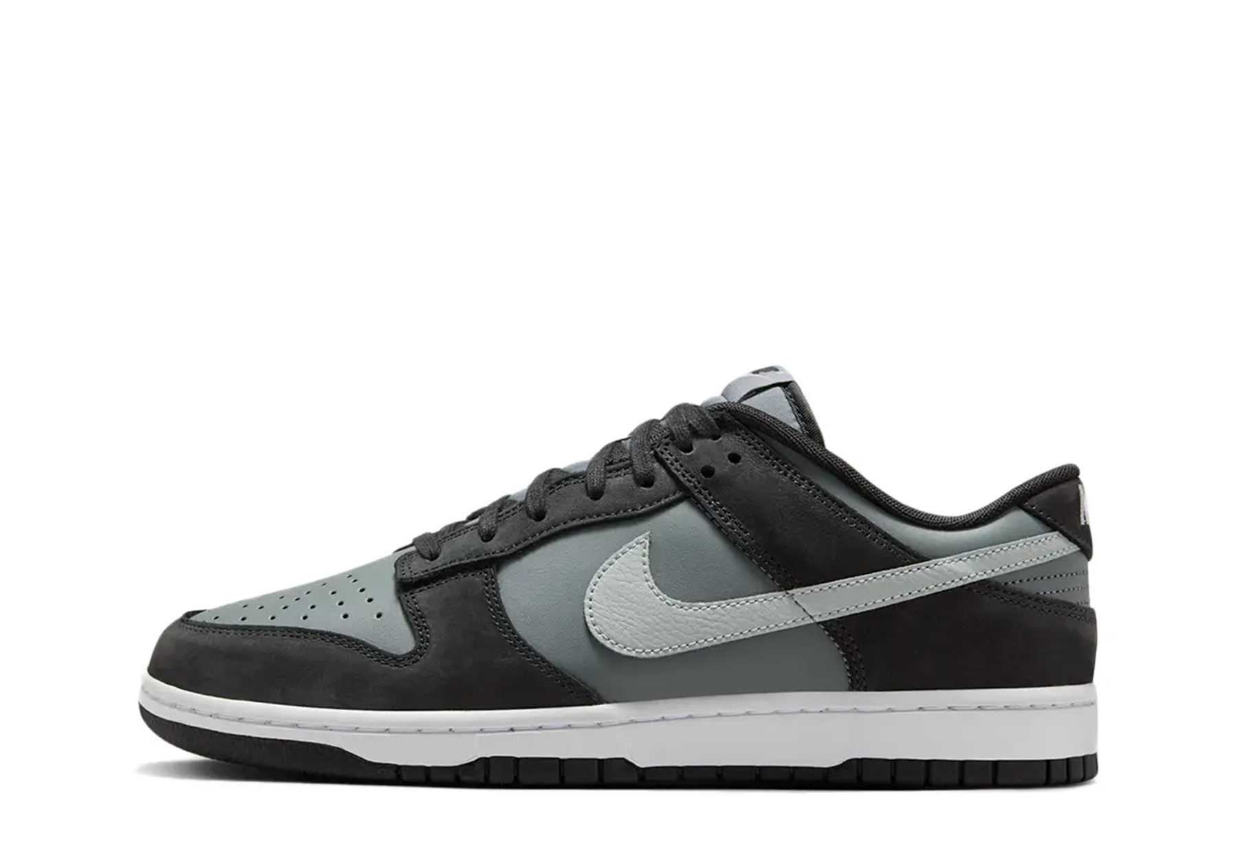 Nike Dunk Low 'Black Smoke Grey' (2025) GREY sneaker – authenticated on KLEKT